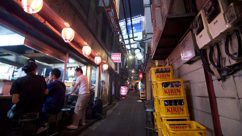 Golden Gai, Shinjuku, Tokyo, Japan.