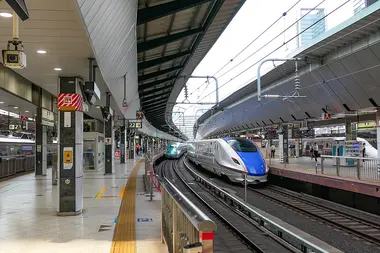 Shinkansen bullet train at Tokyo Station