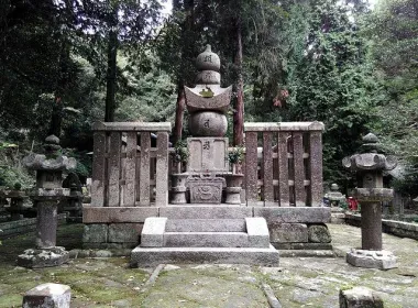 tombe-Matsudaira-Tsunachika