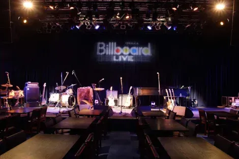 Entrada a la sala de conciertos Billboard Live. 