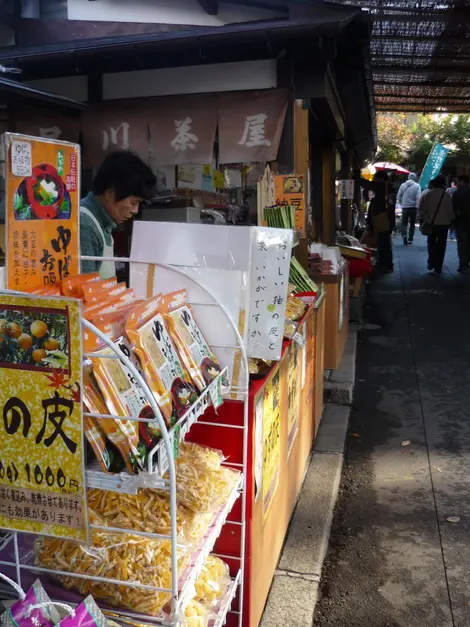 Un trader per le strade di Ohara.