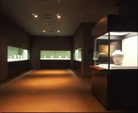 Musée des céramiques orientales d'Osaka