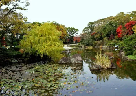 El Jardín tradicional Keitakuen con sus hermosas vistas.