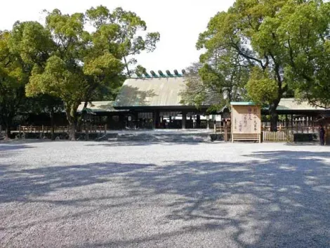 L&#39;ingresso al Santuario di Atsuta a Nagoya.