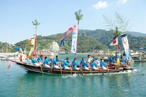 A Hiroshima parata che celebra gli inviati coreani inviati in Giappone nel Medioevo.