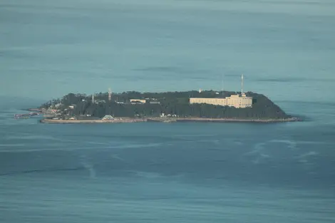 L'île d'Hatsushima, au large d'Atami.