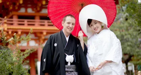 Foto de matrimonio al estilo japonés.