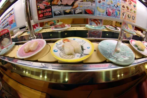 Les sushi du kaitenzushi Kita-Tatsumi à Osaka