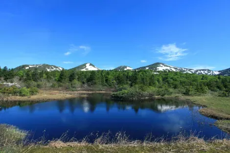 Le mont Hakkôda à la fin du printemps