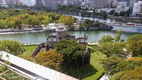 Vista del Parque Memorial de la Paz desde la torre de Orizuru.