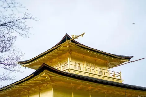 Zoom sur les dorures du Kinkakuji de Kyoto