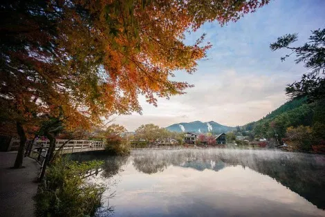L'automne dans la ville thermale de Yufuin (Kyûshû)