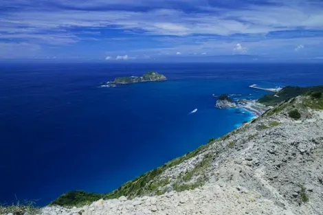 Vista desde la isla Nii-jima.