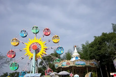 L'un des parc d'attractions de l'Uminonakamichi seaside park à Fukuoka