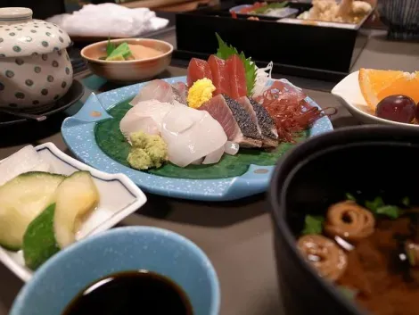 repas sashimi