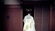 Geisha am Eingang eines Teehauses im Stadtviertel Gion