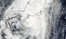 Imagen del tifón Roke acercándose a Japón en septiembre del 2011.