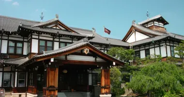 Entrada al Hotel Nara.
