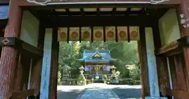 Japan Visitor - yufuintemple4.jpg