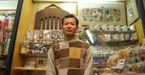 Jusan-ya shop comb