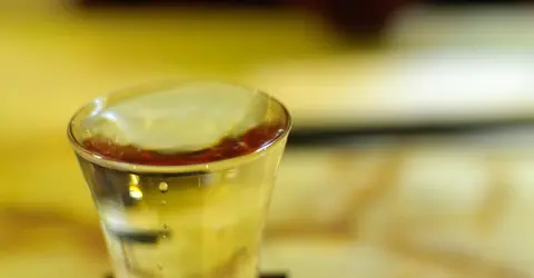 Un verre de saké Un verre de saké