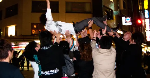 De jeunes fêtards à Katamachi !