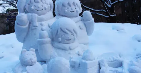 Statues de neige au Japon