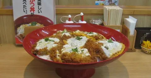 Tonkatsu géant chez Katsusato