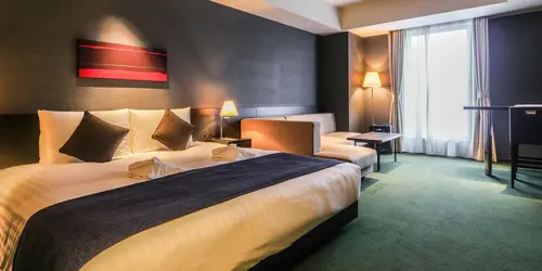 Faites vous plaisir avec une montée en gamme en hôtel équivalent 4* (en option)